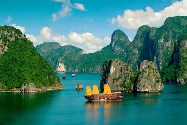 5-DAY 4-NIGHT HANOI – NINH BINH – HALONG CRUISE